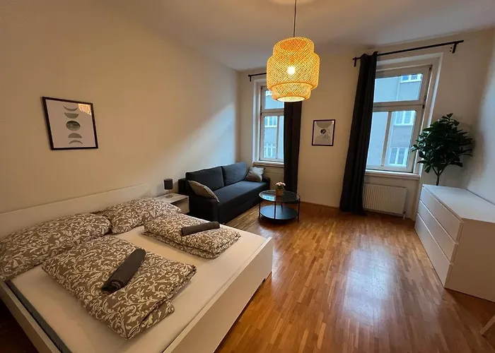 90 M2 Spacious With Free Parking * Vienna